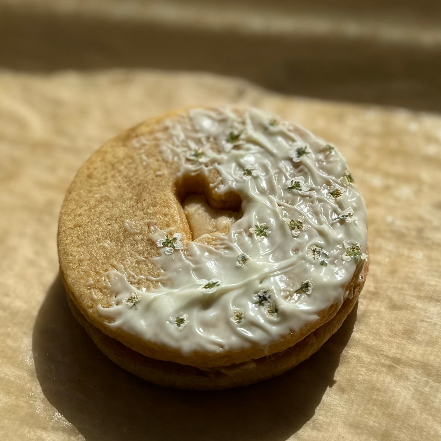 Lemon Curd Ganache Sandwich Cookies