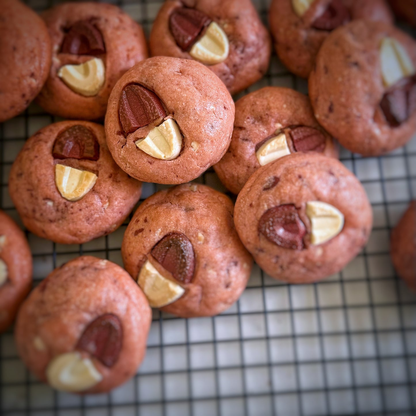 Ispahan (rosewater, raspberry, & lychee) Cookies