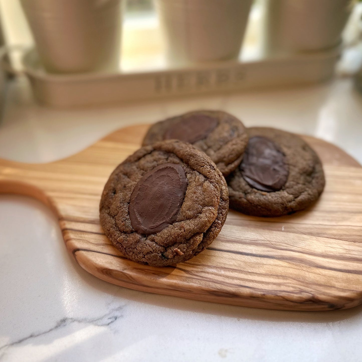 Hazelnut Chocolate Chip Cookies (*vegan and "low gluten")