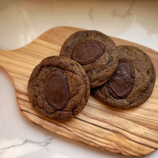 Hazelnut Chocolate Chip Cookies (*vegan and "low gluten")